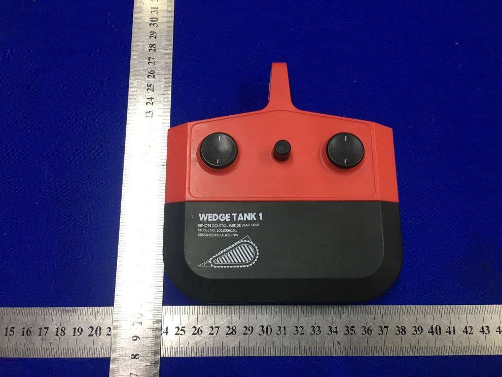 Toy RC Battle Track 2pk - FCC ID XHT-1014430-TX - Guangdong Yinrun Industry Co., LTD. (2)