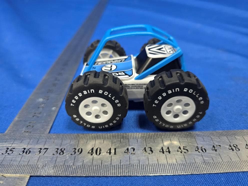 Toy RC Xtreme Roll Cage Rechargeable - FCC ID XHT-6054-RX - Guangdong Yinrun Industry Co., LTD. (2)
