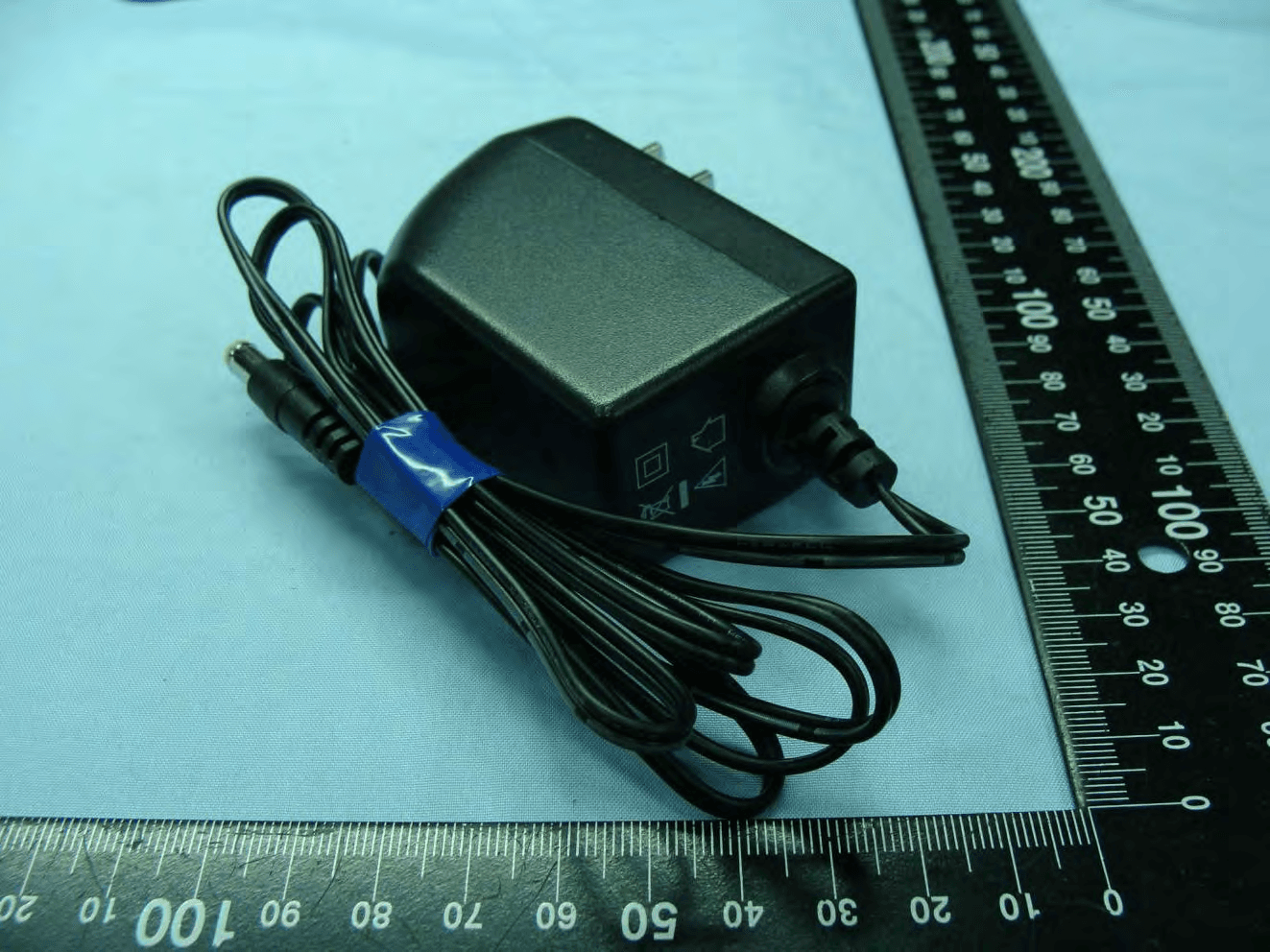 3G8WV HSPA WI-FI ROUTER - FCC ID XIA-3G8WV - NetComm Wireless Pty Ltd (2)