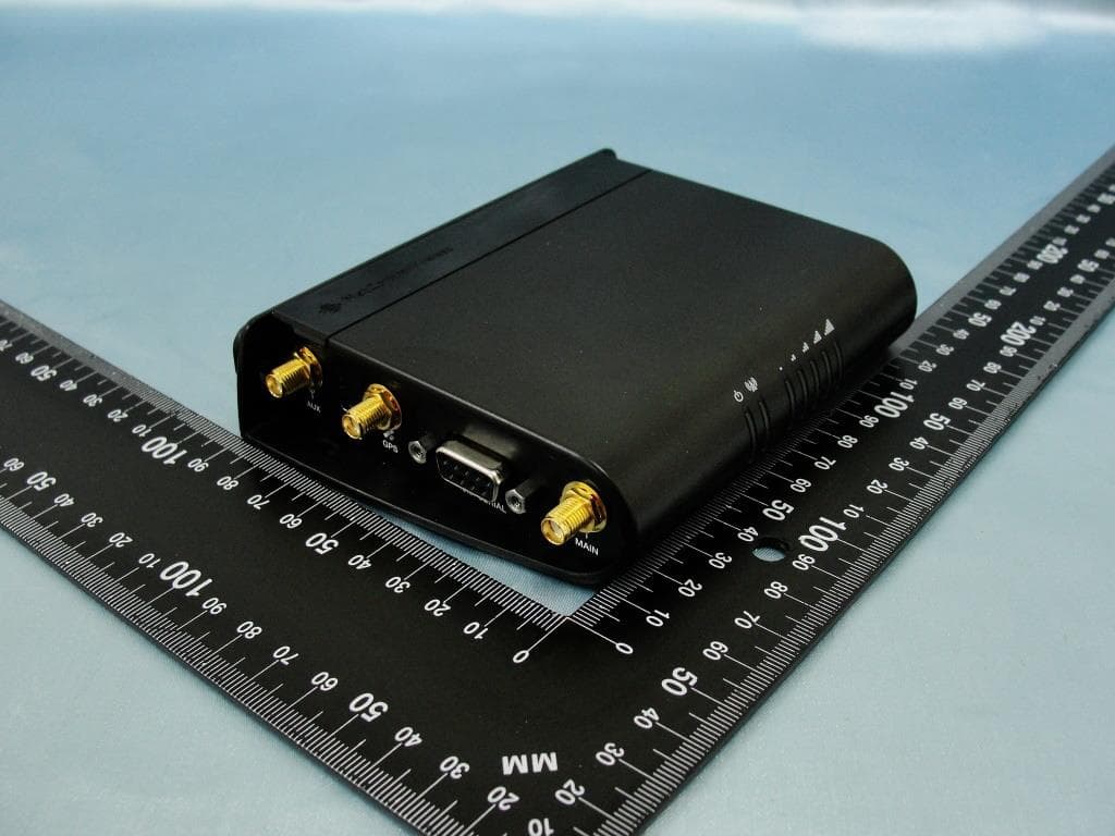 3G LIGHT INDUSTRIAL M2M ROUTER - FCC ID XIA-NWL1201 - NetComm Wireless Pty Ltd (3)