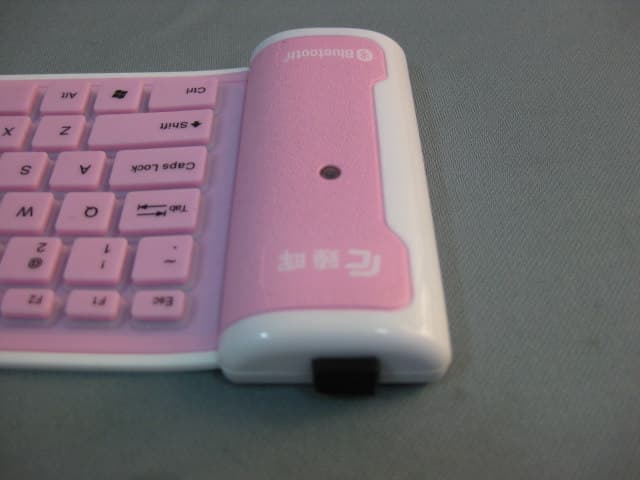 SILICON BLUETOOTH KEYBOARD - FCC ID XJ4KB6113 - HUIZHOU CHINFAI ELECTRONIC CO., LTD (5)