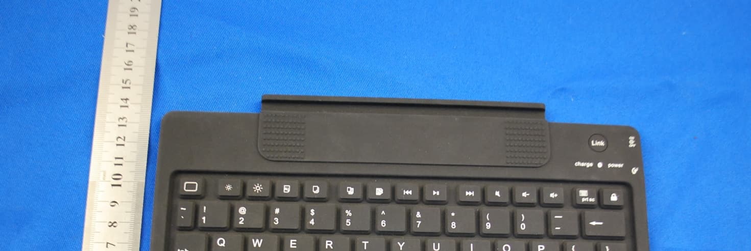 Silicon Bluetooth Keyboard - FCC ID XJ4KB6119H - HUIZHOU CHINFAI ELECTRONIC CO., LTD (4)