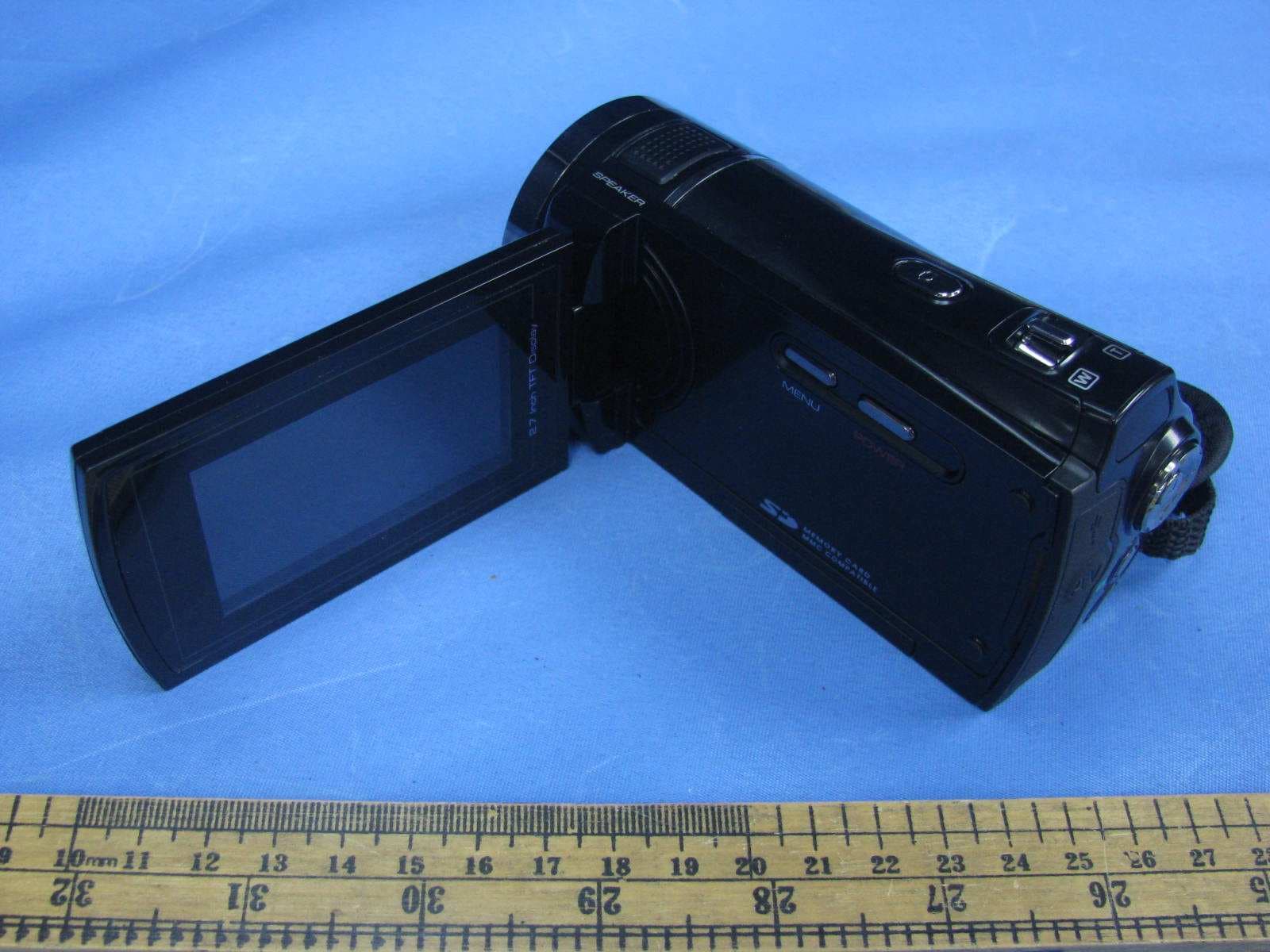 Digital Video Camera - FCC ID XJN-DV359 - SHUOYING INDUSTRIAL (SHENZHEN) CO., LTD. (3)
