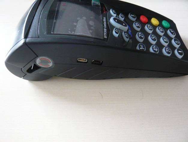 Payment Terminal - FCC ID XKB-EFT930B - INGENICO (4)