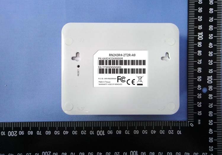 Wireless ADSL2+ Router - FCC ID XKR-RN243R4A9 - BaudTec Corporation (2)