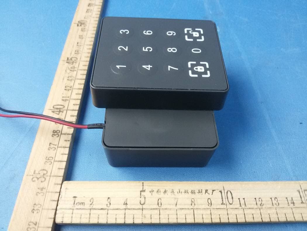RFID&KEYPAD LOCKER LOCK - FCC ID XLY-2455SP - Zephyrlock,LLC (2)