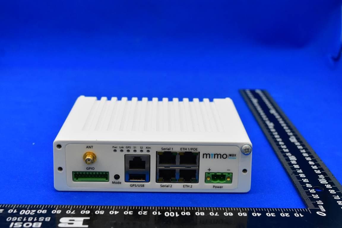 700MHz Pyxis Transceiver - FCC ID XMK-MMXPYXH002 - MiMOMax Wireless Limited (4)