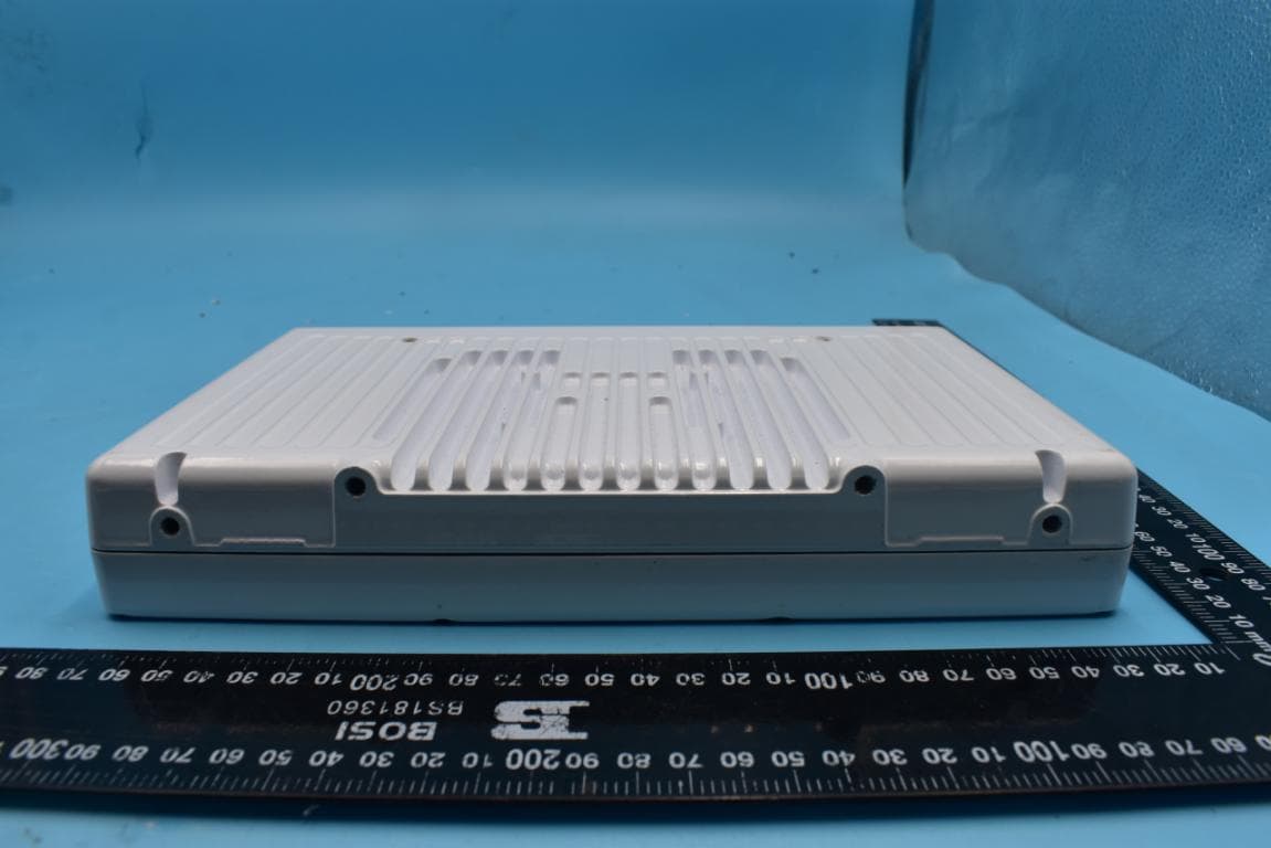 800MHz Tornado Transceiver - FCC ID XMK-MMXTRNB005 - MiMOMax Wireless Limited (3)
