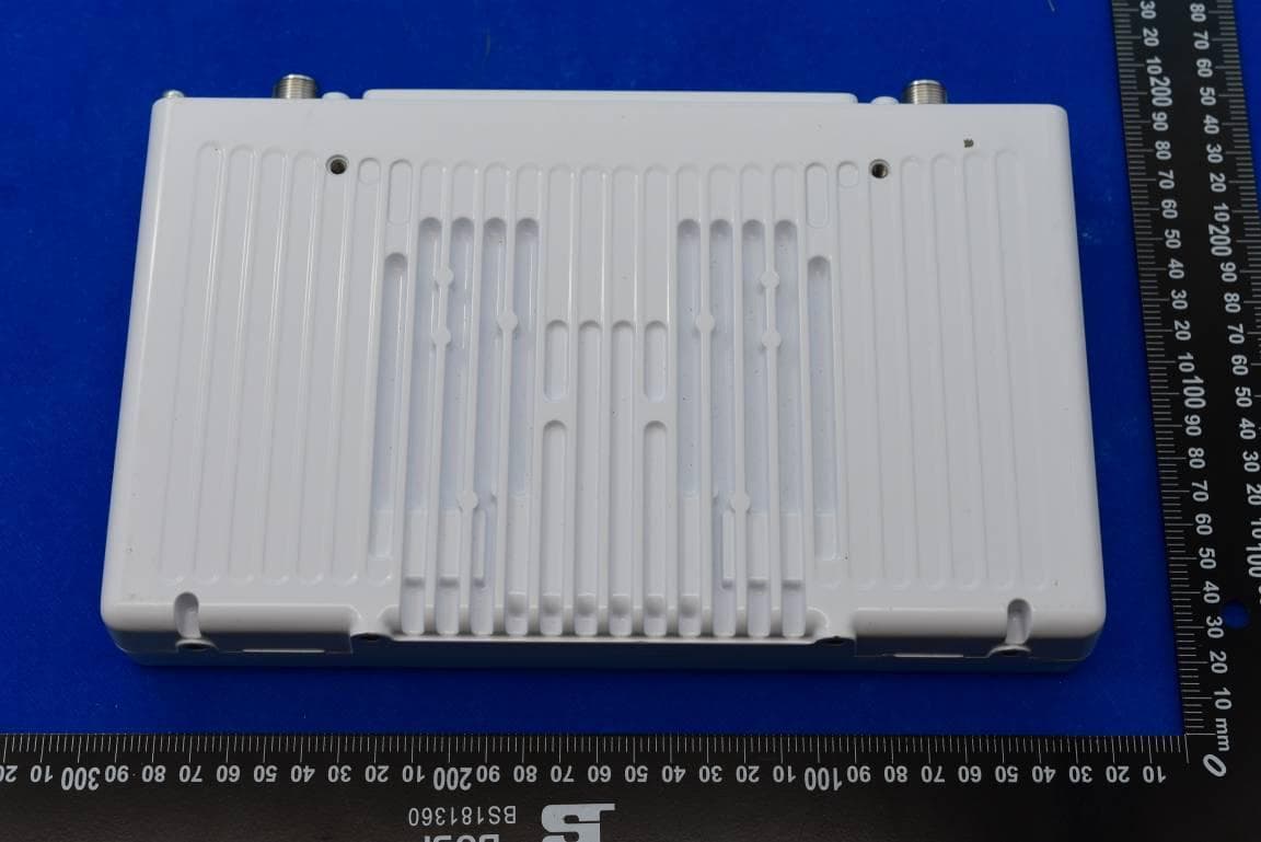 900MHz TornadoXR Transceiver - FCC ID XMK-MMXTRNXB005 - MiMOMax Wireless Limited (3)