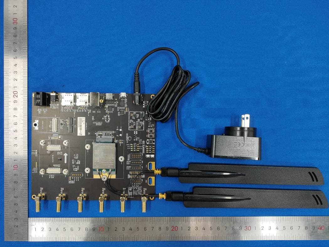 LTE-A Module - FCC ID XMR2023EM061KGL - Quectel Wireless Solutions Company Limited (3)