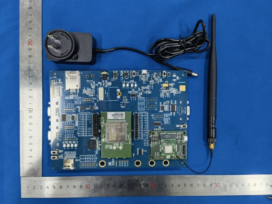 Wi-Fi & Bluetooth Module - FCC ID XMR2023FCS950R - Quectel Wireless Solutions Company Limited (2)
