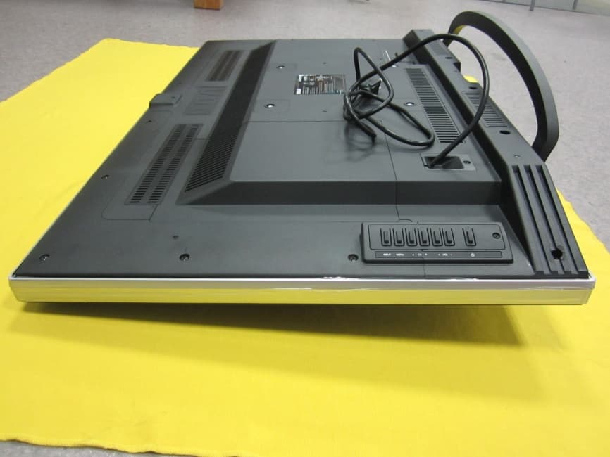 40 inch LED LCD FULL HD SMART TV - FCC ID XOMIPD40P606 - Shenzhen Qiyue Optronics Company Limited (4)