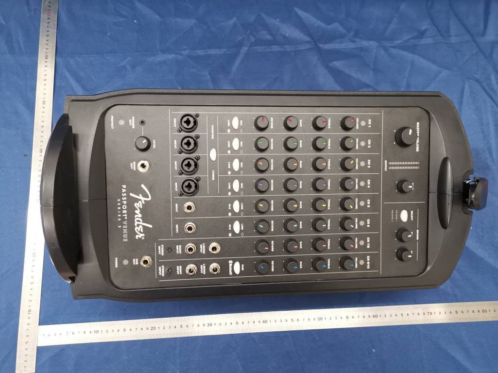 Portable Audio Amplifier System - FCC ID XQWPV2PR846 - Fender Musical Instruments (2)