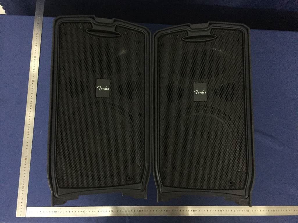 Portable Audio Amplifier System - FCC ID XQWPV2PR846 - Fender Musical Instruments