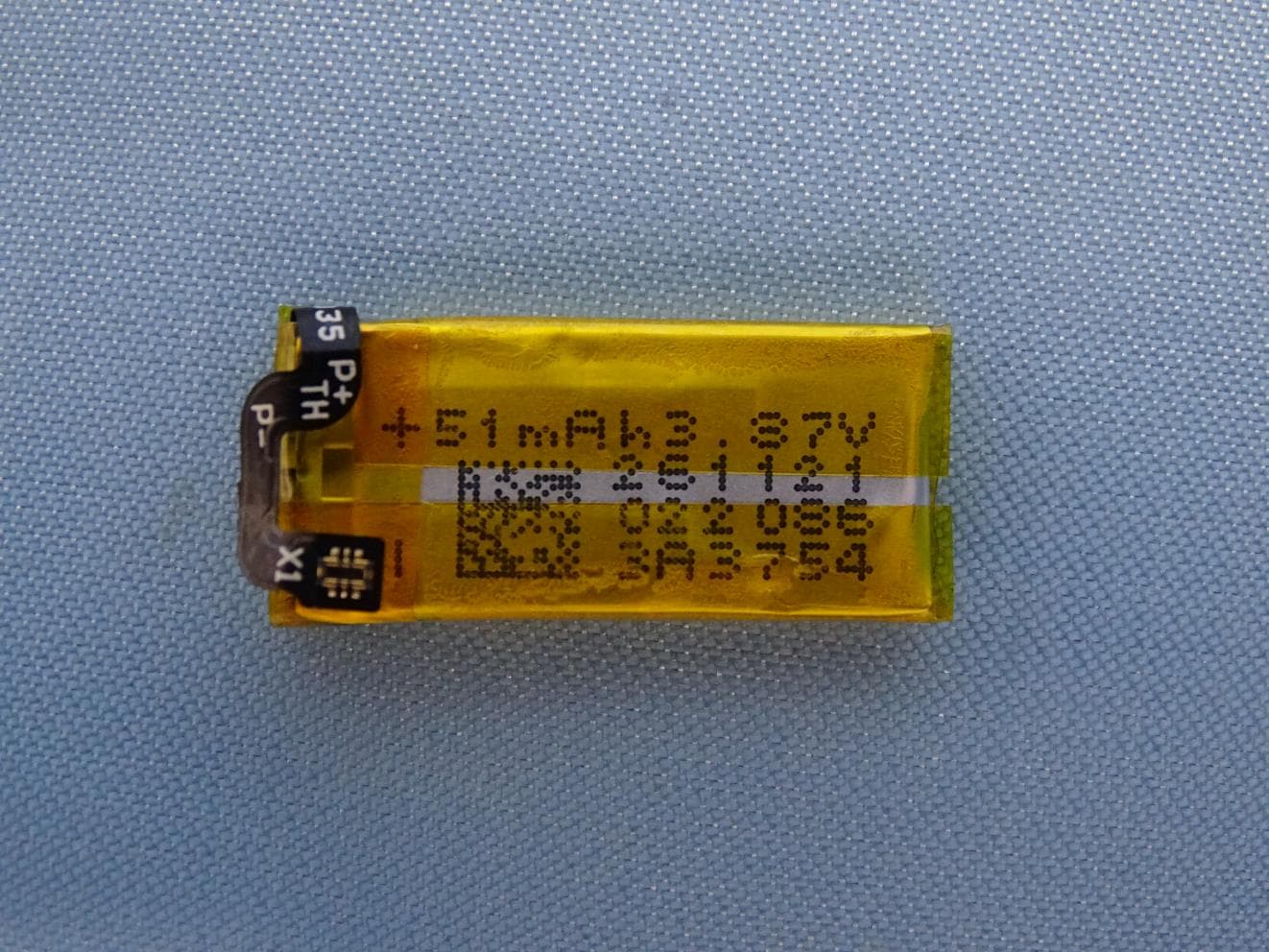 Wireless Activity Tracker - FCC ID XRAFB422 - Google LLC (2)