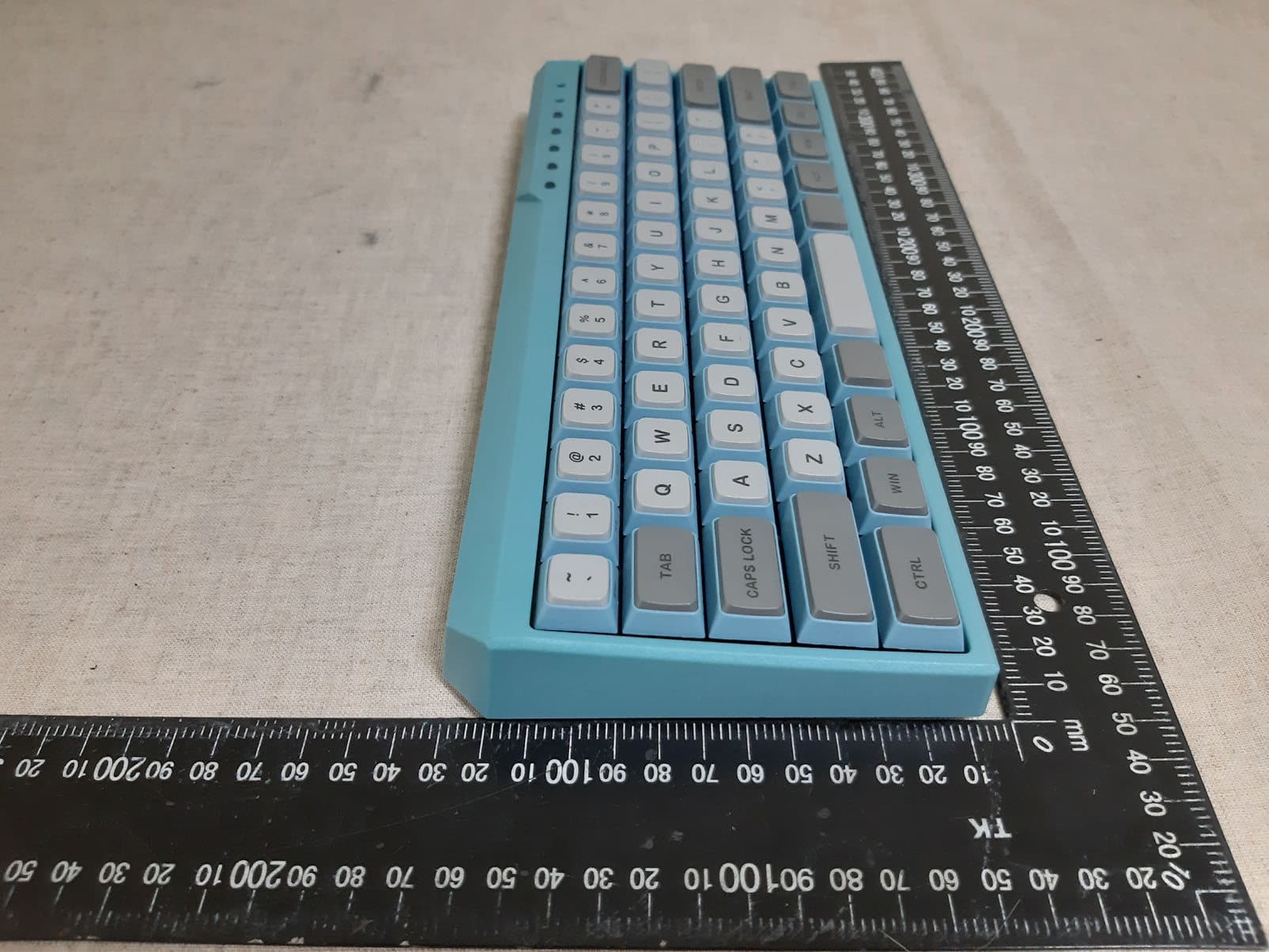 Bluetooth Keyboard - FCC ID XS8-MINILA-R - DIATEC CORPORATION (4)
