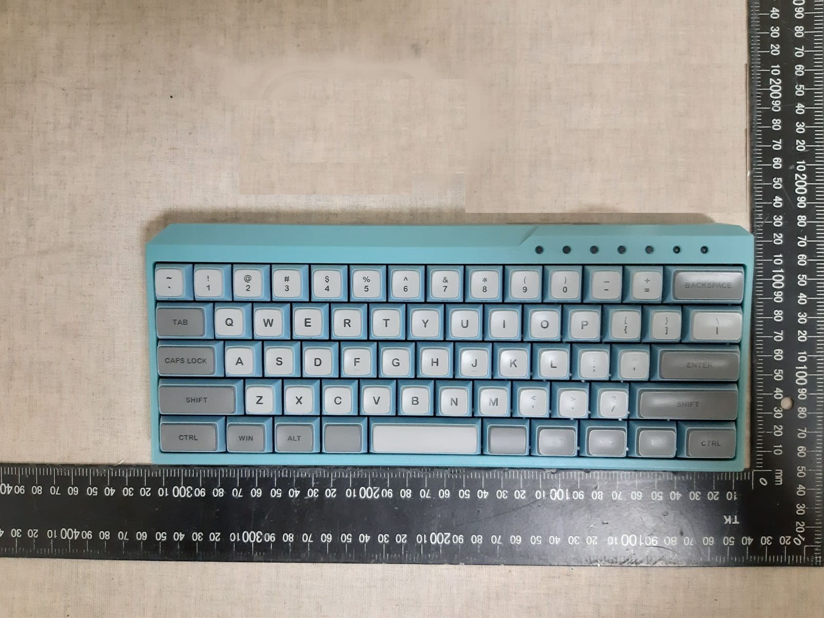 Bluetooth Keyboard - FCC ID XS8-MINILA-R - DIATEC CORPORATION (2)