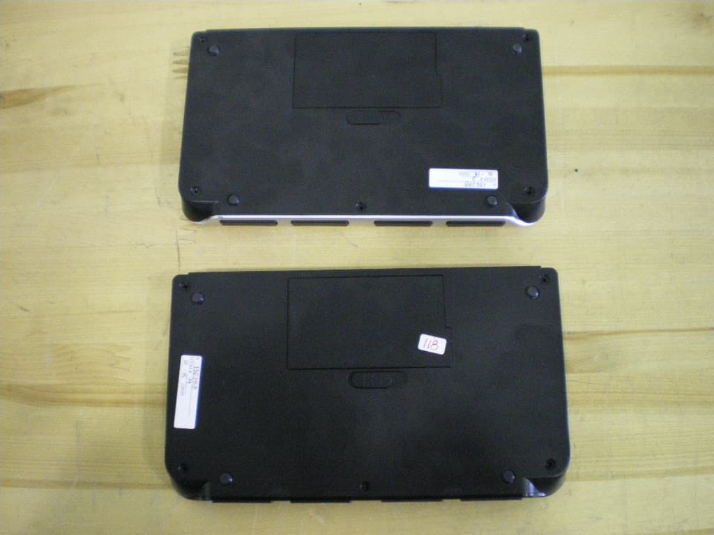 Braille note taker and terminal - FCC ID XT5APBT320 - Technologies Humanware Inc.