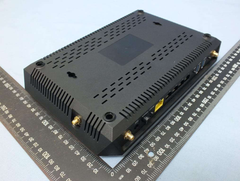 AC2600 StreamBoost TM MU-MIMO WiFi Router - FCC ID XU8TEW827DRU - TRENDNET, Inc.