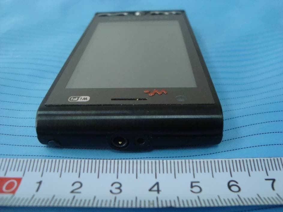 GSM/GPRS Mobile Phone - FCC ID XUT-W008 - SHENZHEN HONGJIA YUAN COMMUNICATION TECHNOLOGY CO.,LTD (5)
