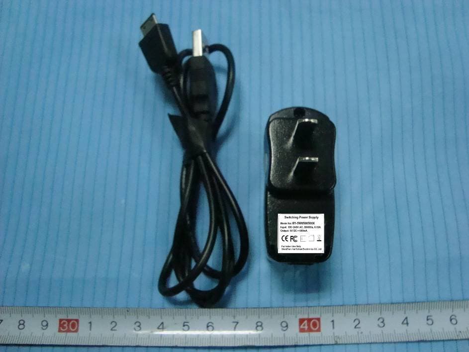 GSM/GPRS Mobile Phone - FCC ID XUT-W008 - SHENZHEN HONGJIA YUAN COMMUNICATION TECHNOLOGY CO.,LTD (3)
