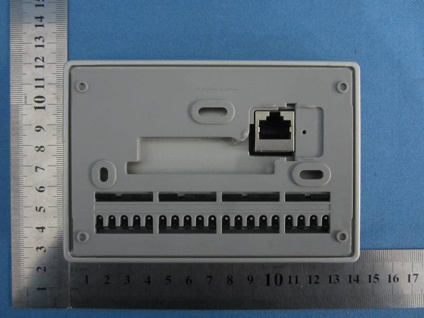 Color Touchscreen Wi-Fi - FCC ID XVR-CONT8241 - Trane US, Inc.