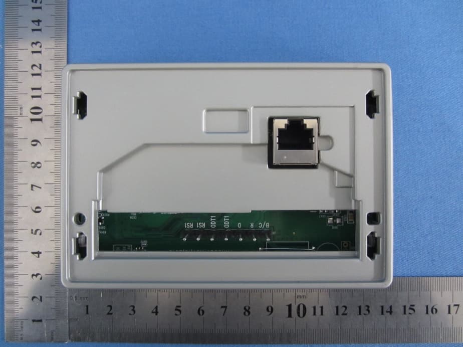 Color Touchscreen Wi-Fi Thermostat - FCC ID XVR-CONT8501 - Trane US, Inc.