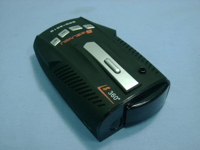 Radar Detector - FCC ID XXL-DGWM-GRD - Dongguan Wanma Electronic and Technology Co., Ltd (4)