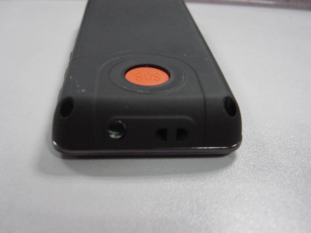 GSM MOBILE PHONE - FCC ID XY2CP09 - NEWPLAN ENTERPRISES LIMITED (5)
