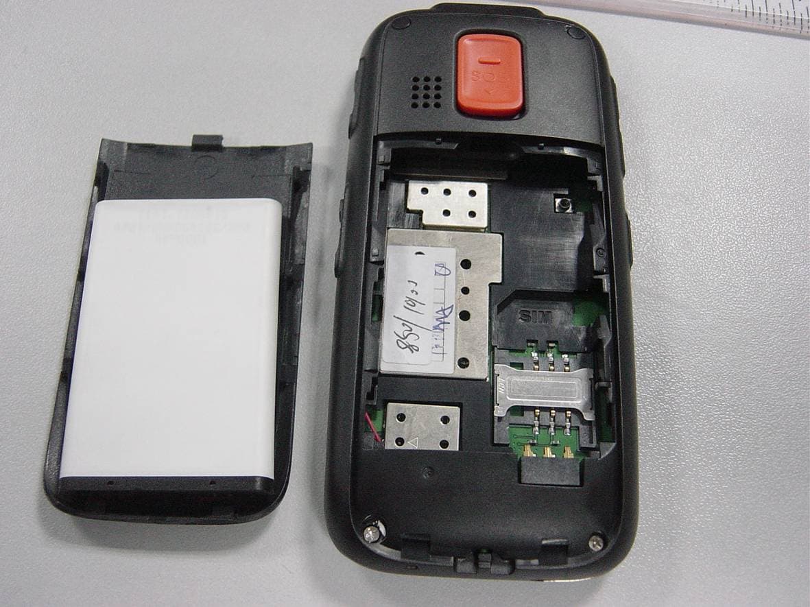 GSM MOBILE PHONE - FCC ID XY2CP10 - NEWPLAN ENTERPRISES LIMITED
