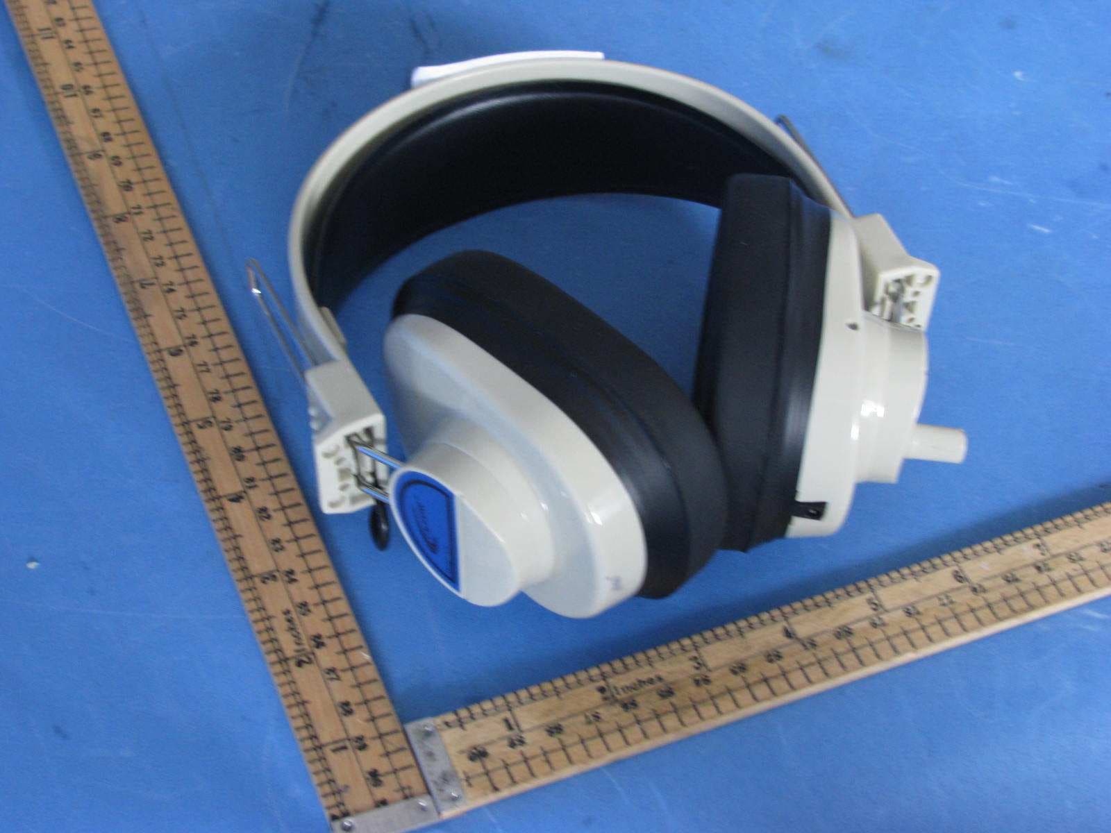 FM Receiver - FCC ID XY6CLS7XX - Morning Sound Industries Co., Ltd. (4)