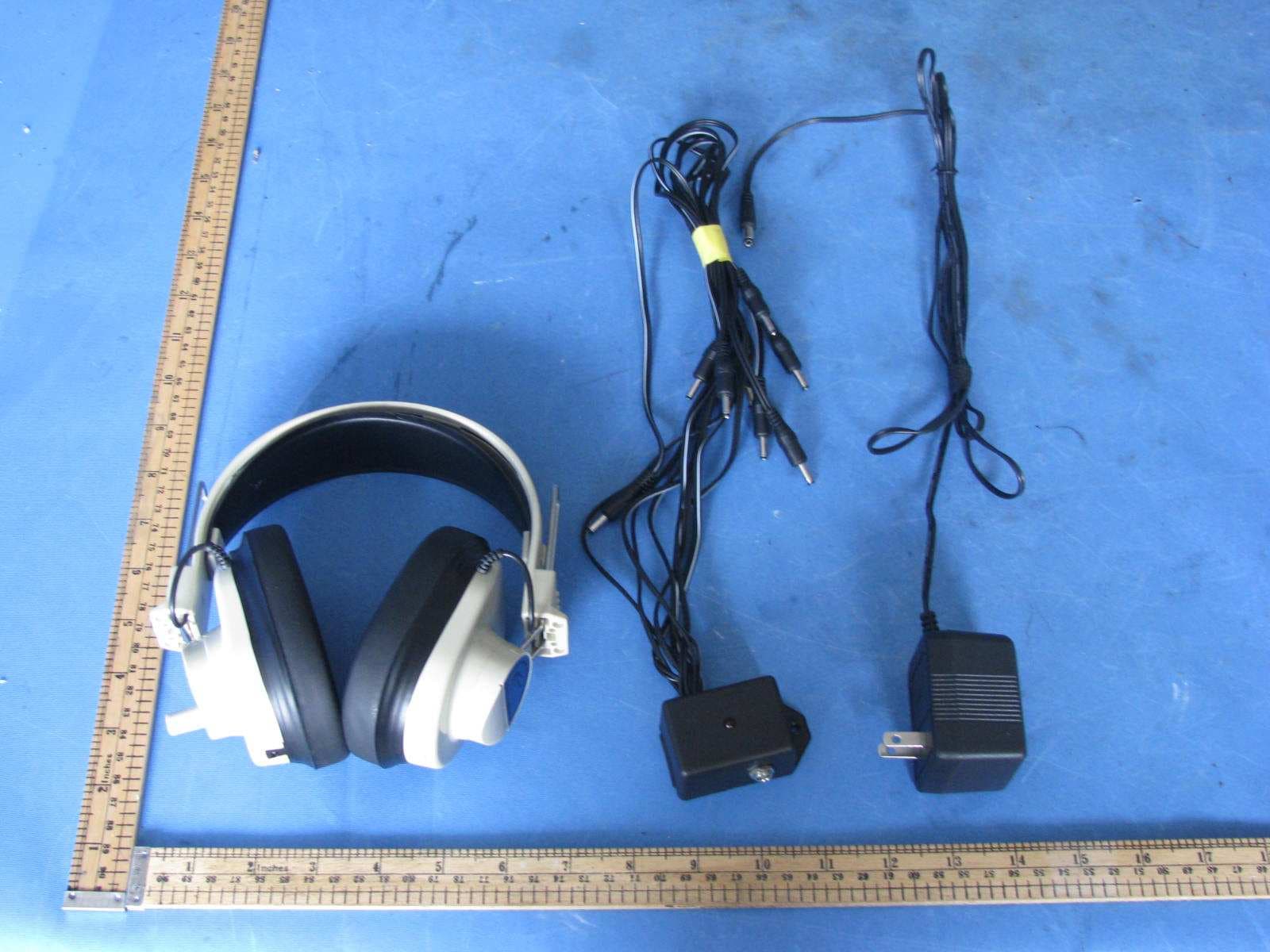 FM Receiver - FCC ID XY6CLS7XX - Morning Sound Industries Co., Ltd. (3)