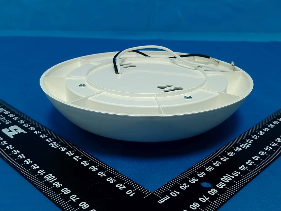 FLUSH MOUNT CEILING LIGHT WITH MOTION SENSOR - FCC ID XZH-C012632026 - ETi Solid State Lighting, Inc