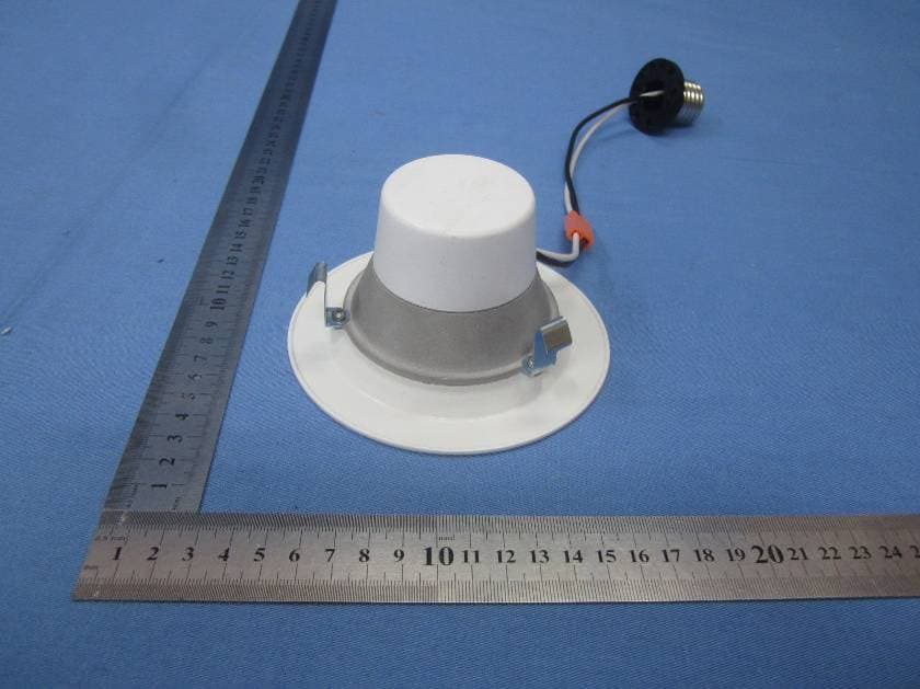 LED Downlight remote control - FCC ID XZH531701SER - ETi Solid State Lighting, Inc (2)
