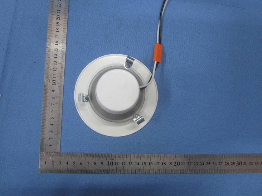 LED Downlight remote control - FCC ID XZH531701SER - ETi Solid State Lighting, Inc (3)