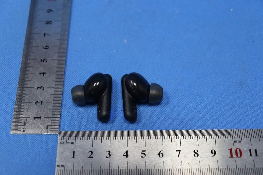 Smokin Buds, Smokin Buds XT - FCC ID Y22-SCTAW - Skullcandy Inc. (5)