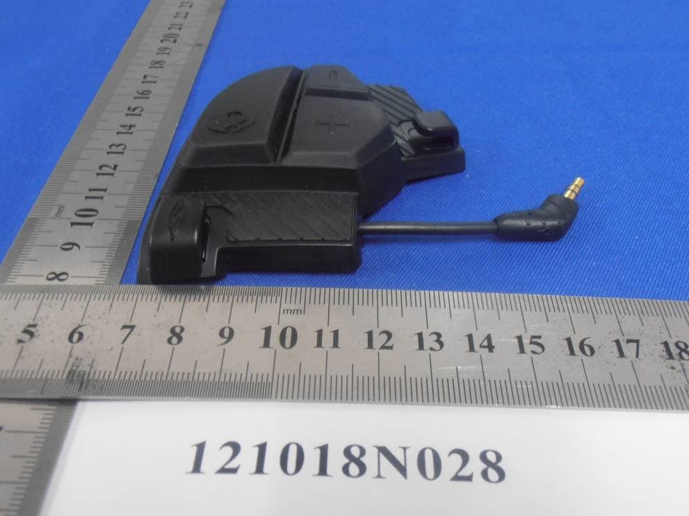 Bluetooth Adapter - FCC ID Y22-SK20120003 - Skullcandy Inc. (4)