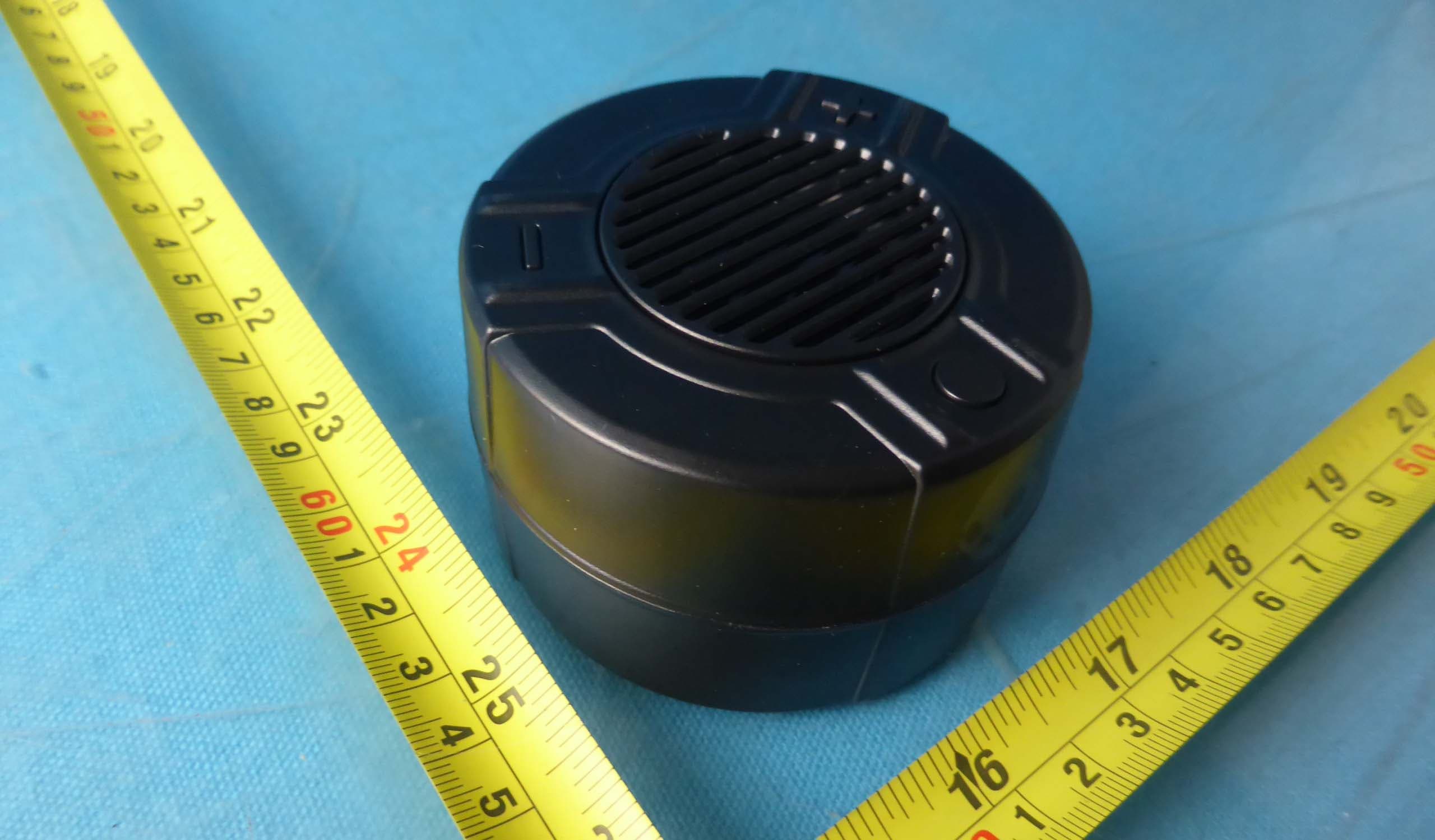 Portable Bluetooth Speaker - FCC ID Y22-SK20130011 - Skullcandy Inc. (4)