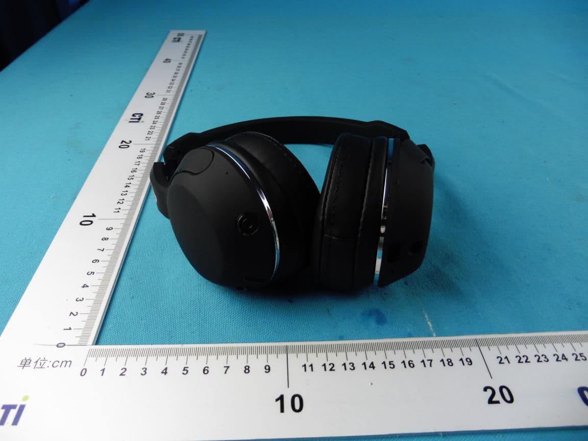 Bluetooth Headphone - FCC ID Y22-SK20130015 - Skullcandy Inc. (5)