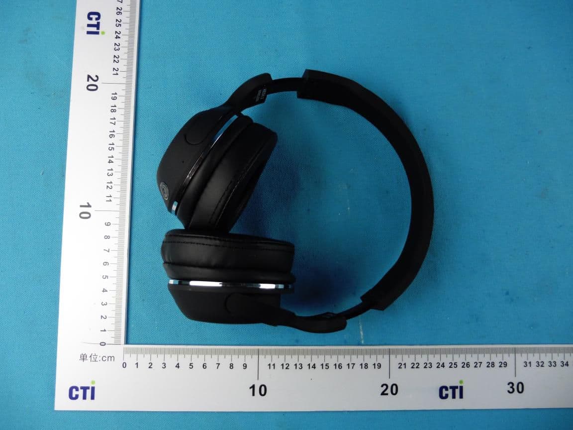 Bluetooth Headphone - FCC ID Y22-SK20130015 - Skullcandy Inc. (2)