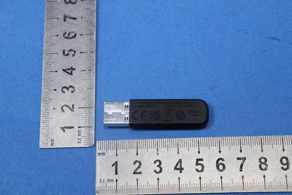 PLYR Wireless Transmitter - FCC ID Y22-SMDGS - Skullcandy Inc. (5)
