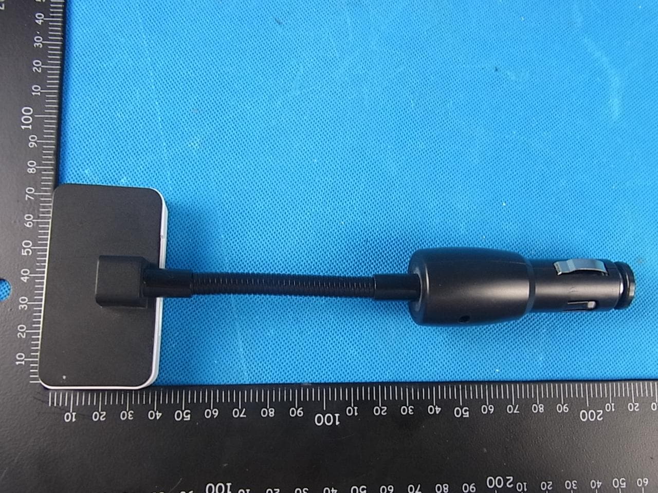 Car MP3 - FCC ID Y36UN762 - China Etech Groups Ltd. (2)