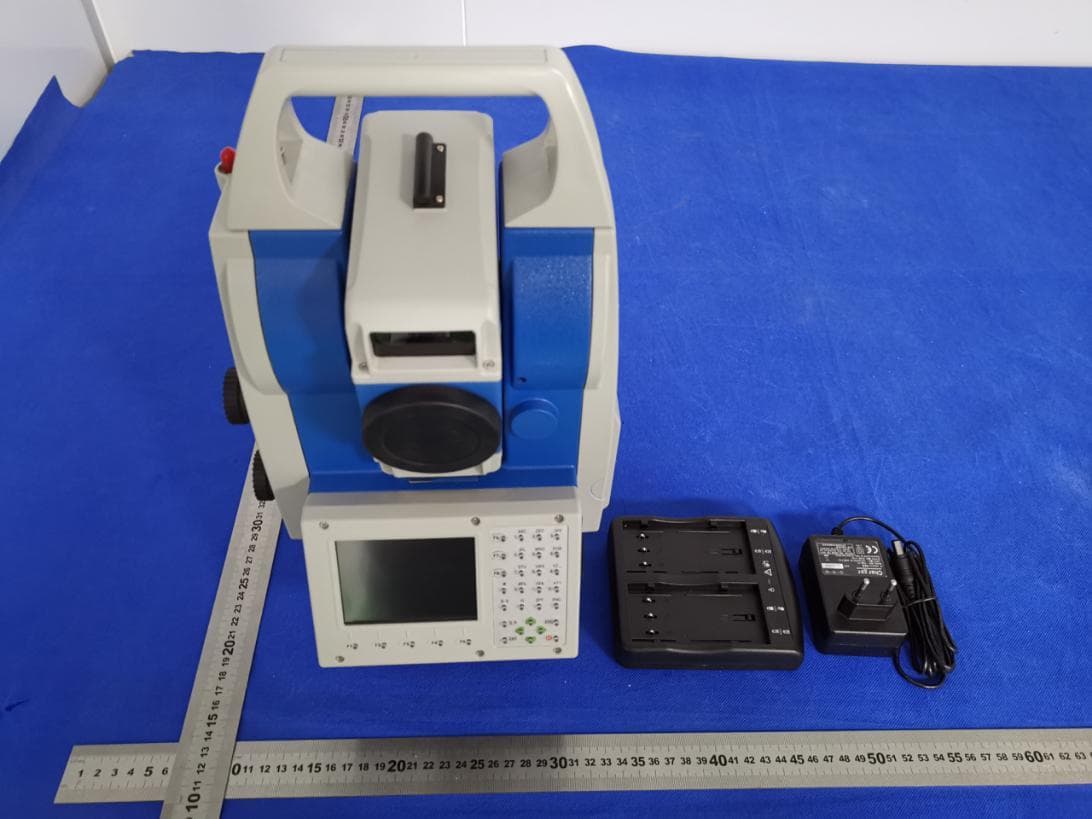 Total Station - FCC ID Y44-R80 - STONEX SRL