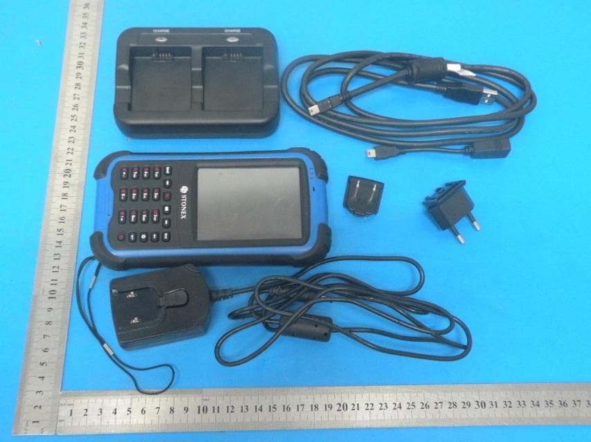 S4 Handheld - FCC ID Y44-S4 - STONEX SRL