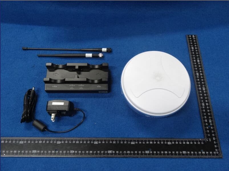 Multi-Fequency GNSS Receiver - FCC ID Y44-S9P - STONEX SRL