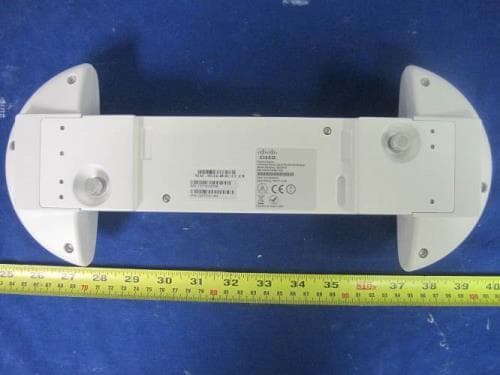 Universal Small Cell 8718 - FCC ID Y478718M24 - SpiderCloud Wireless