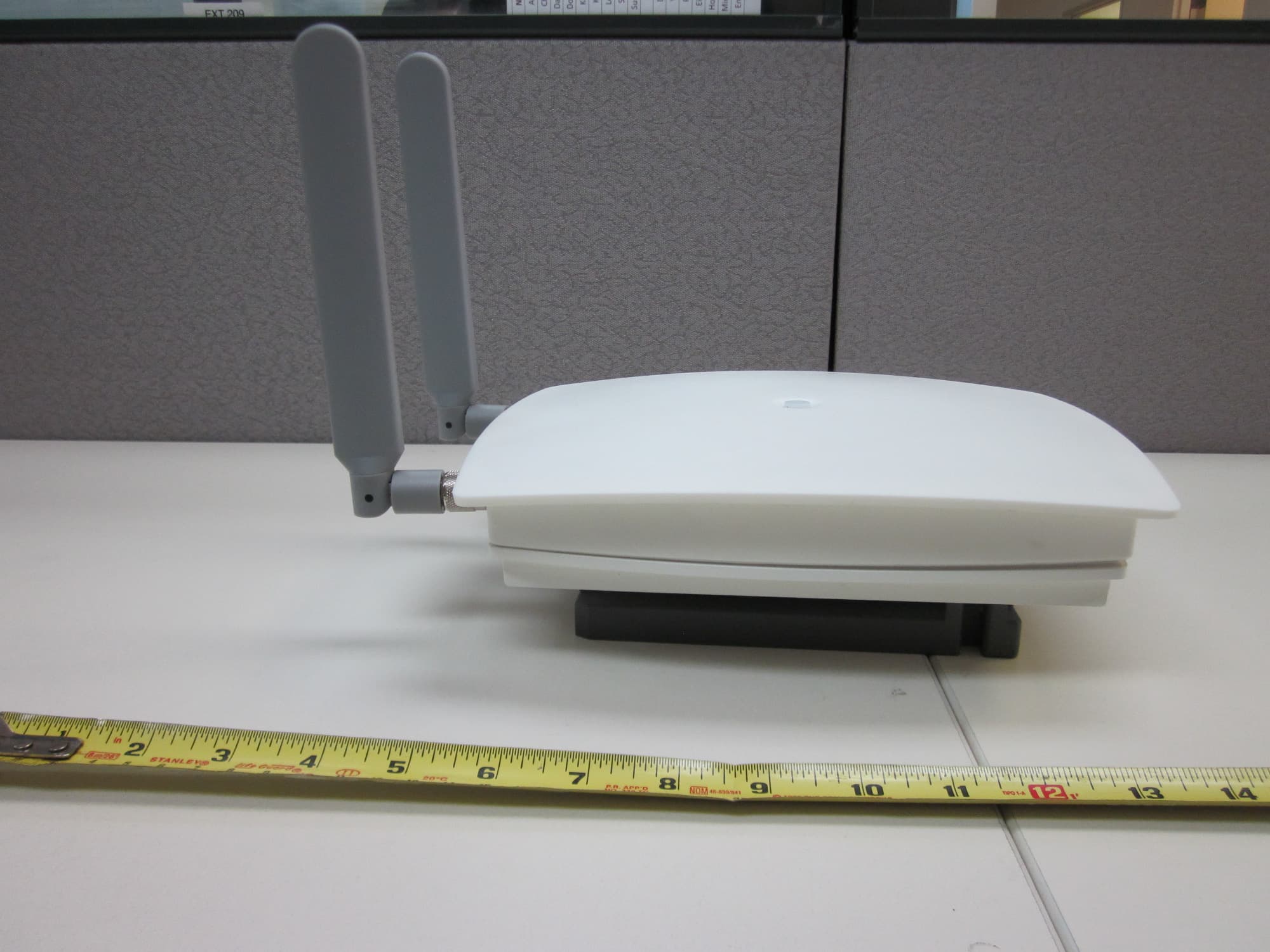 High Capacity Indoor Radio Node for UMTS Coverage - FCC ID Y47RN200B2 - SpiderCloud Wireless (2)