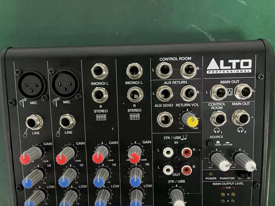 Mixer - FCC ID Y4O-TM02 - INMUSIC BRANDS INC (2)