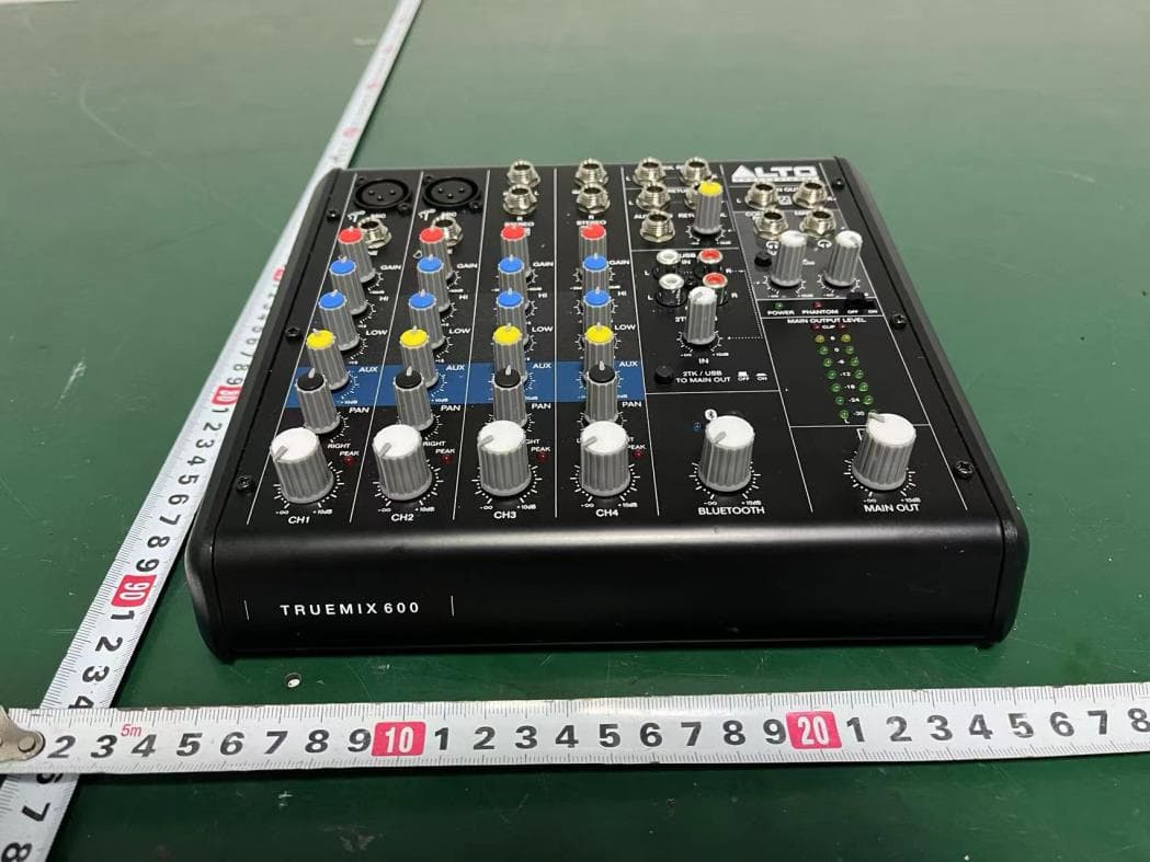 Mixer - FCC ID Y4O-TM02 - INMUSIC BRANDS INC (4)