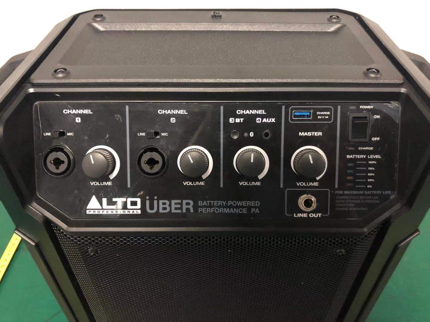 Battery-powered performance PA - FCC ID Y4O-UBERPA - INMUSIC BRANDS INC